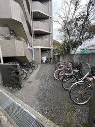 猪名寺パークマンションIIの物件内観写真